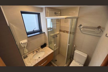 Apartamento para alugar com 42m², 2 quartos e sem vaga Apartamento para alugar com 42m², 2 quartos e sem vagaBanheiro da Suíte