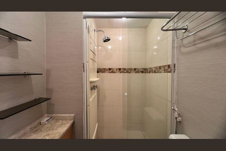 Apartamento para alugar com 42m², 2 quartos e sem vaga Apartamento para alugar com 42m², 2 quartos e sem vagaBanheiro