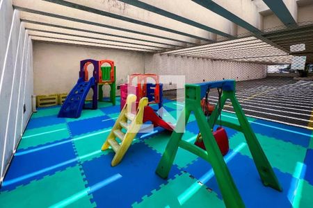 Apartamento para alugar com 56m², 2 quartos e 1 vaga Apartamento para alugar com 56m², 2 quartos e 1 vagaÁrea comum - Playground
