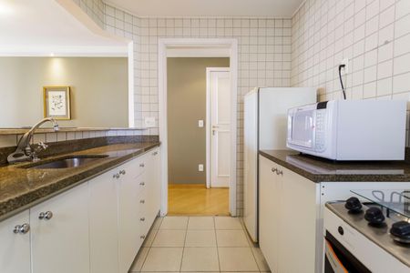 Apartamento para alugar com 56m², 2 quartos e 1 vaga Apartamento para alugar com 56m², 2 quartos e 1 vagaCozinha