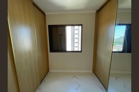 Apartamento para alugar com 75m², 3 quartos e 2 vagasQuarto 2