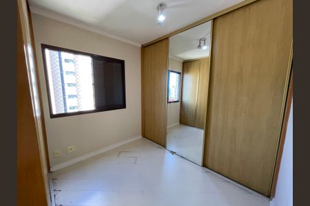 Apartamento para alugar com 75m², 3 quartos e 2 vagasQuarto 2