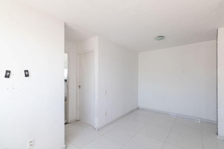 Apartamento para alugar com 45m², 2 quartos e 1 vagaSala