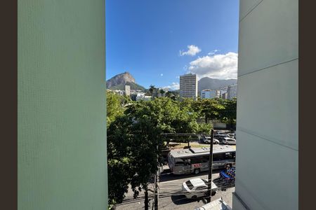 Apartamento à venda com 32m², 1 quarto e sem vagaSala - vista