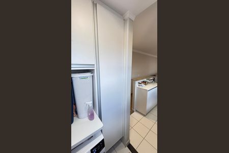 Apartamento à venda com 62m², 3 quartos e 1 vaga Apartamento à venda com 62m², 3 quartos e 1 vagaÁrea de Serviço