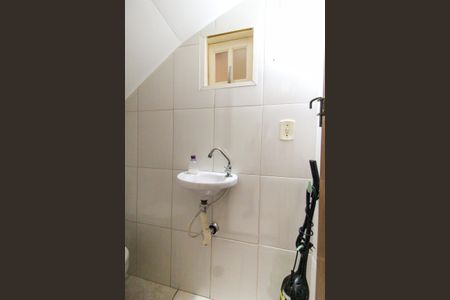 Casa à venda com 110m², 3 quartos e 5 vagas Casa à venda com 110m², 3 quartos e 5 vagasLavabo