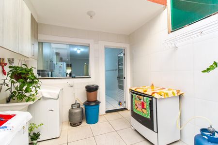 Casa à venda com 110m², 3 quartos e 5 vagas Casa à venda com 110m², 3 quartos e 5 vagasÁrea de Serviço