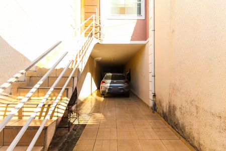 Casa à venda com 110m², 3 quartos e 5 vagas Casa à venda com 110m², 3 quartos e 5 vagasQuintal