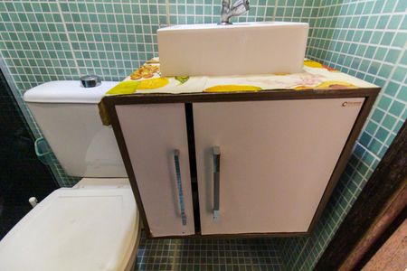 Casa à venda com 110m², 3 quartos e 5 vagas Casa à venda com 110m², 3 quartos e 5 vagasBanheiro 2