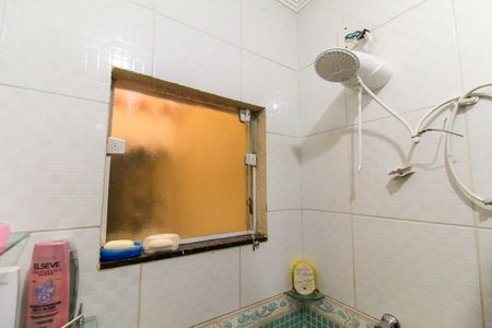 Casa à venda com 110m², 3 quartos e 5 vagas Casa à venda com 110m², 3 quartos e 5 vagasBanheiro da Suíte