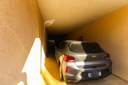 Casa à venda com 110m², 3 quartos e 5 vagas Casa à venda com 110m², 3 quartos e 5 vagasGaragem