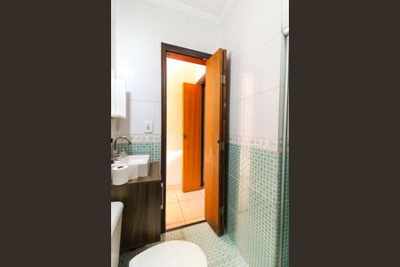 Casa à venda com 110m², 3 quartos e 5 vagas Casa à venda com 110m², 3 quartos e 5 vagasBanheiro da Suíte