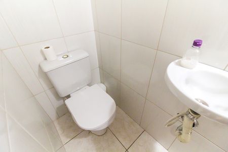 Casa à venda com 110m², 3 quartos e 5 vagas Casa à venda com 110m², 3 quartos e 5 vagasLavabo