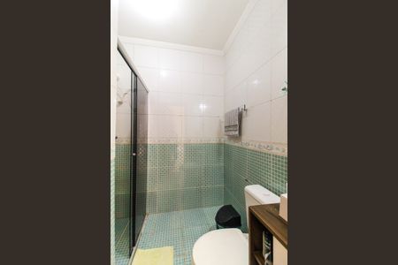 Casa à venda com 110m², 3 quartos e 5 vagas Casa à venda com 110m², 3 quartos e 5 vagasBanheiro da Suíte