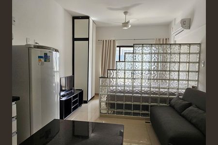 Apartamento para alugar com 40m², 1 quarto e 1 vagaSala/Cozinha