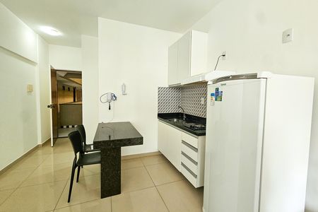 Apartamento para alugar com 40m², 1 quarto e 1 vagaSala/Cozinha