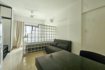 Apartamento para alugar com 40m², 1 quarto e 1 vagaSala/Cozinha