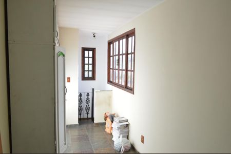 Casa de condomínio para alugar com 243m², 2 quartos e 2 vagasEscritório