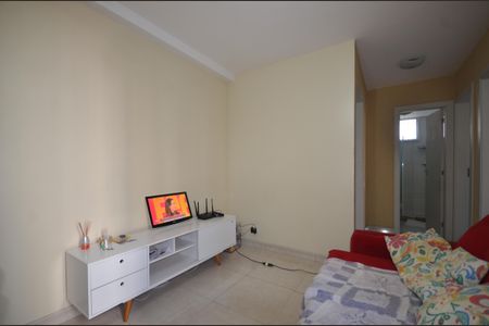 Apartamento para alugar com 44m², 2 quartos e 1 vagaSala