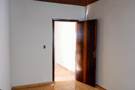 Casa à venda com 240m², 3 quartos e 2 vagas Casa à venda com 240m², 3 quartos e 2 vagasQuarto 1