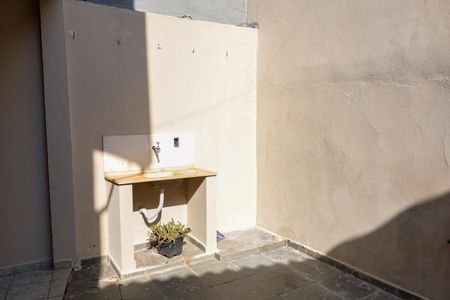 Casa à venda com 240m², 3 quartos e 2 vagas Casa à venda com 240m², 3 quartos e 2 vagasÁrea de Serviço