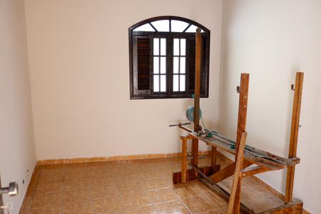 Casa à venda com 240m², 3 quartos e 2 vagas Casa à venda com 240m², 3 quartos e 2 vagasQuarto 2