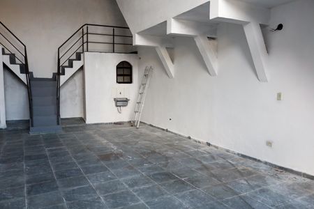 Casa à venda com 240m², 3 quartos e 2 vagas Casa à venda com 240m², 3 quartos e 2 vagasGaragem