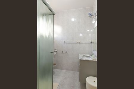 Casa de condomínio à venda com 560m², 4 quartos e 2 vagas Casa de condomínio à venda com 560m², 4 quartos e 2 vagasbanheiro suite 2