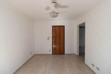 Apartamento à venda com 42m², 1 quarto e sem vagaSala