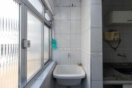 Apartamento à venda com 42m², 1 quarto e sem vagaCozinha e Área de Serviço