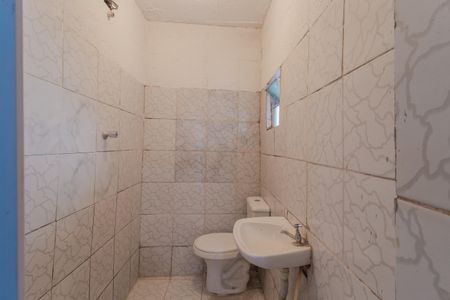 Casa para alugar com 45m², 1 quarto e sem vaga Casa para alugar com 45m², 1 quarto e sem vagaBanheiro