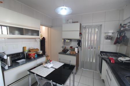 Apartamento para alugar com 126m², 3 quartos e 2 vagasCozinha