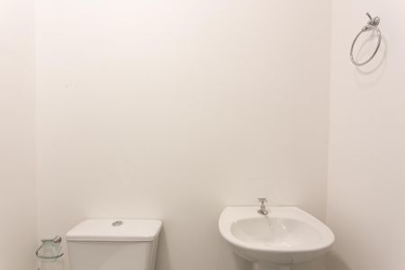 Studio à venda com 54m², 1 quarto e sem vaga Studio à venda com 54m², 1 quarto e sem vagaBanheiro