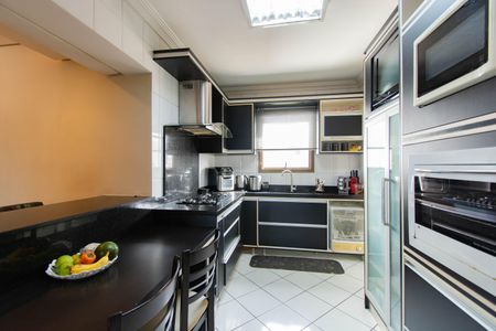 Apartamento para alugar com 160m², 4 quartos e 2 vagasCozinha