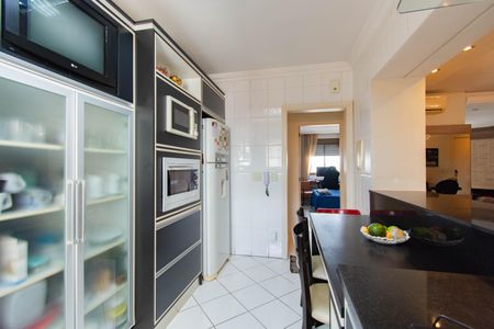 Apartamento para alugar com 160m², 4 quartos e 2 vagasCozinha