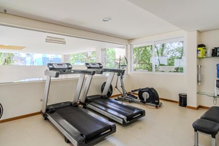 Apartamento à venda com 75m², 2 quartos e 2 vagasÁrea comum - Academia