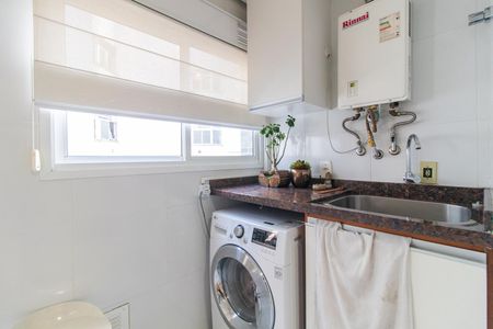 Apartamento à venda com 75m², 2 quartos e 2 vagasCozinha e Área de Serviço