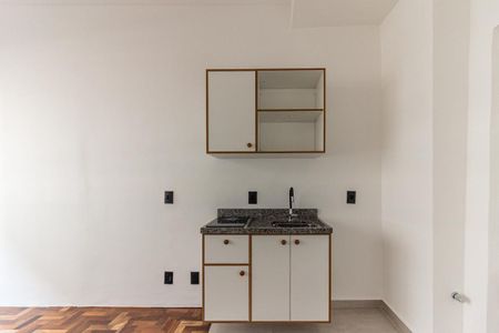Studio à venda com 29m², 1 quarto e sem vaga Studio à venda com 29m², 1 quarto e sem vagaStudio
