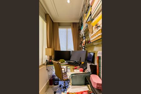 Apartamento para alugar com 190m², 4 quartos e 4 vagasEscritório