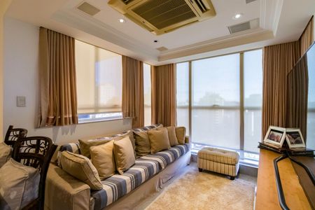 Apartamento para alugar com 190m², 4 quartos e 4 vagasSala