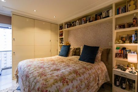 Apartamento para alugar com 190m², 4 quartos e 4 vagasSuite 1