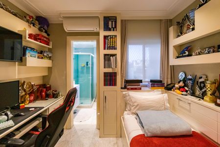 Apartamento para alugar com 190m², 4 quartos e 4 vagasSuíte 2