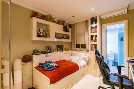 Apartamento para alugar com 190m², 4 quartos e 4 vagasSuíte 3