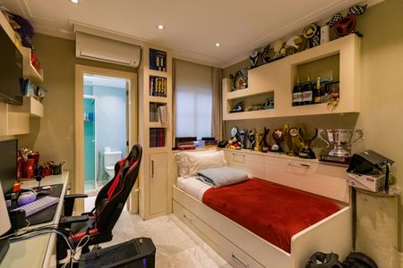 Apartamento para alugar com 190m², 4 quartos e 4 vagasSuíte 2