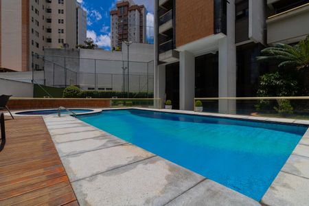 Apartamento para alugar com 190m², 4 quartos e 4 vagasÁrea comum - Piscina