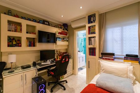 Apartamento para alugar com 190m², 4 quartos e 4 vagasSuíte 2