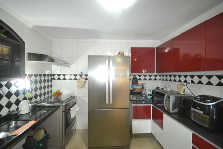 Casa para alugar com 150m², 4 quartos e 5 vagas Casa para alugar com 150m², 4 quartos e 5 vagasCozinha