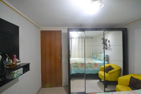 Casa para alugar com 150m², 4 quartos e 5 vagas Casa para alugar com 150m², 4 quartos e 5 vagasQuarto 1