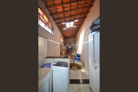 Casa para alugar com 150m², 4 quartos e 5 vagas Casa para alugar com 150m², 4 quartos e 5 vagasÁrea de Serviço