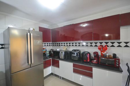 Casa para alugar com 150m², 4 quartos e 5 vagas Casa para alugar com 150m², 4 quartos e 5 vagasCozinha